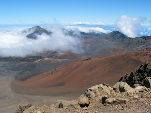800px-Haleakala_crater