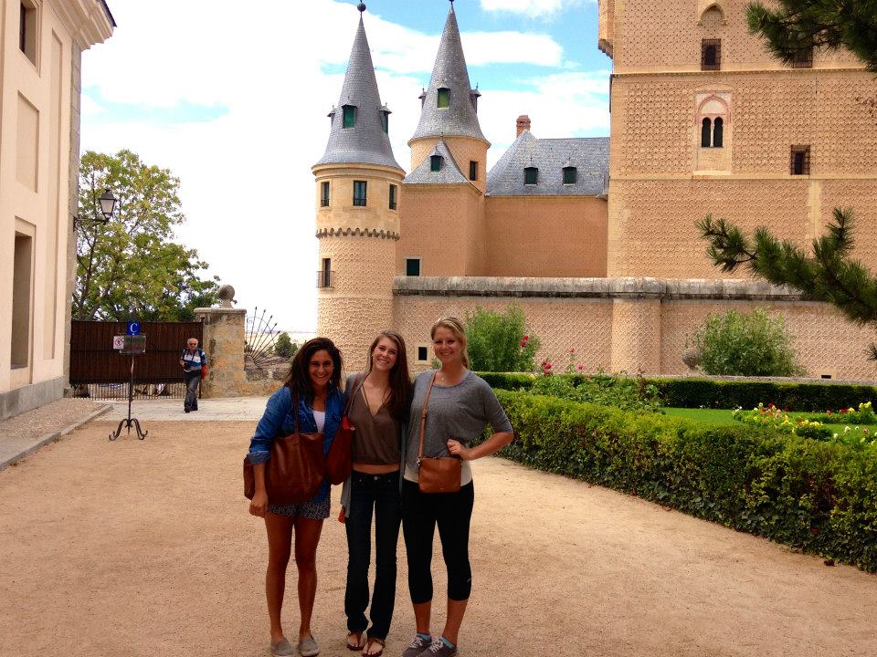 Sadie (right) and her college teammates Lauren (middle) and Margot are spending the semester abroad